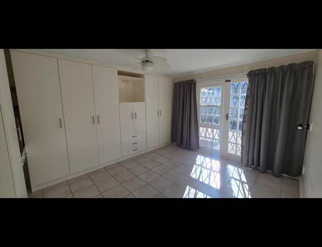 2 BEDROOM PROPERTY TO RENT IN DANA BAY